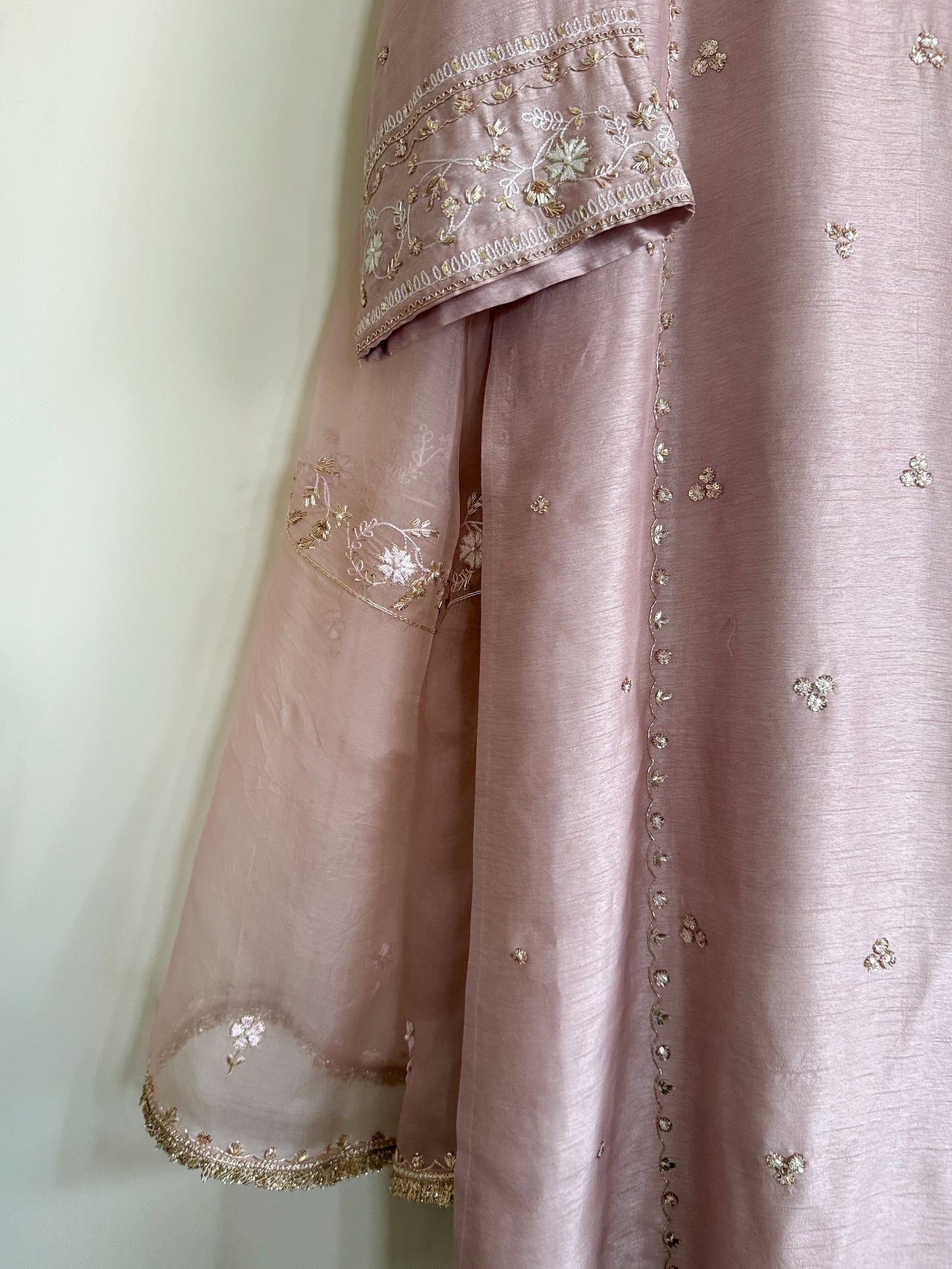 Zohra Pink
