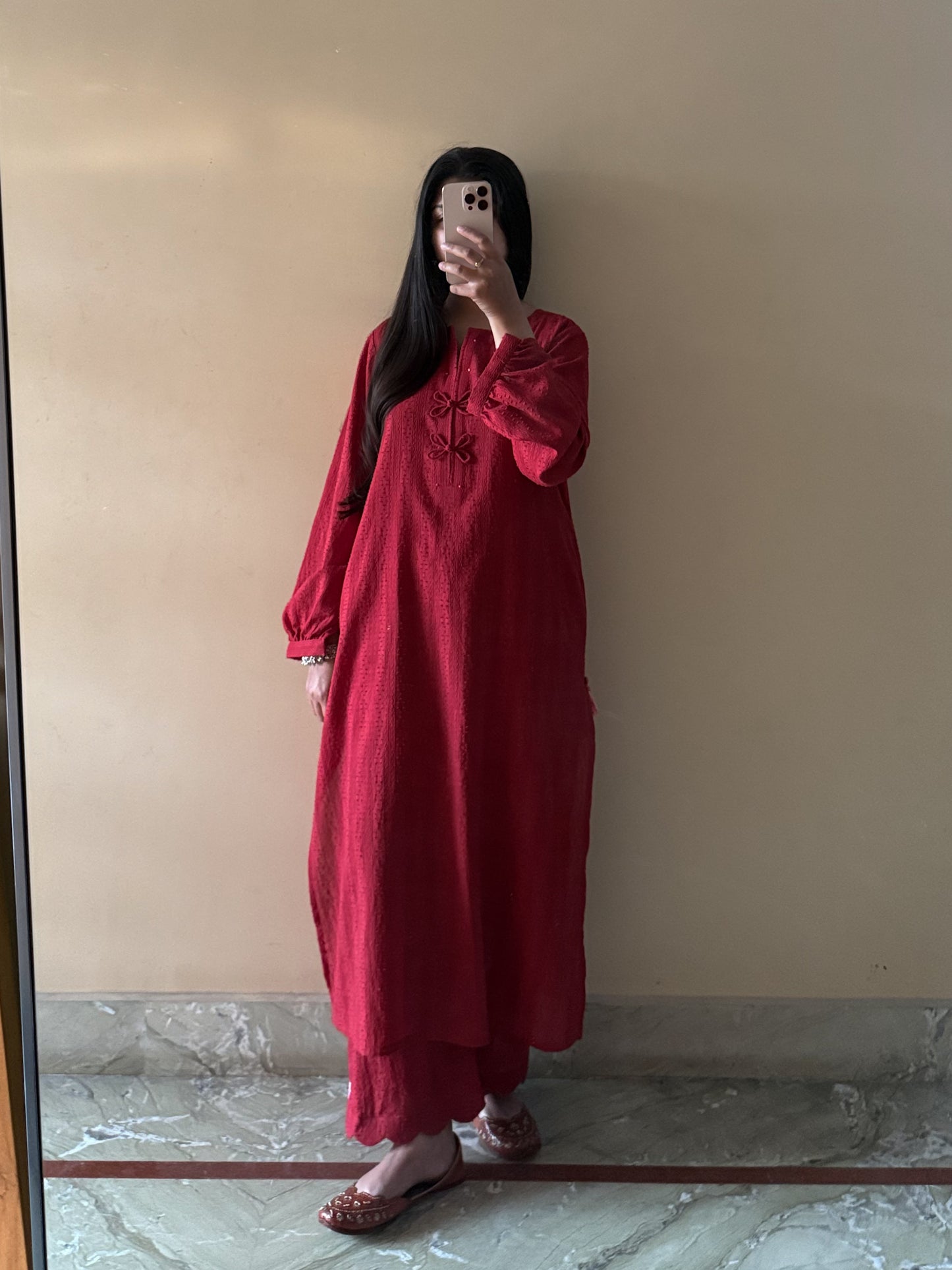 Zoi Red