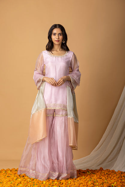 Zoya
