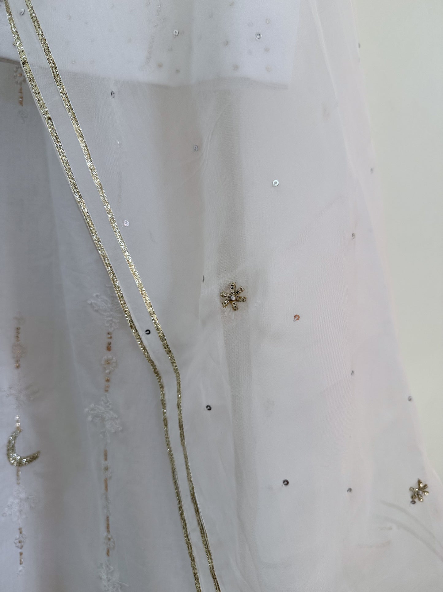 Chand White