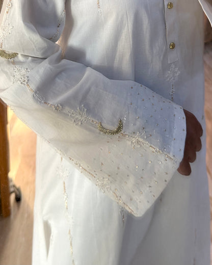 Chand White